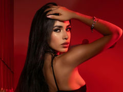 JuliettaJoness - female with black hair webcam at LiveJasmin