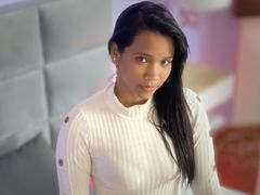 JuliettePalmer - female with black hair and  big tits webcam at LiveJasmin