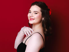 JullieBell - female with brown hair webcam at LiveJasmin