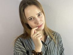 JullieHopper from LiveJasmin