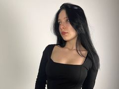 JulsMumi from LiveJasmin