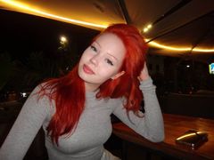 JulyJensen - female with red hair webcam at LiveJasmin