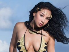 JuneSnow from LiveJasmin