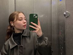 JuneWood from LiveJasmin