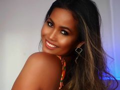 Kacielingerie - female with black hair webcam at LiveJasmin