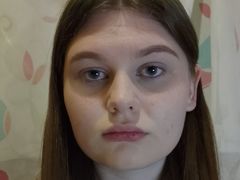 KaiSomes - female with brown hair webcam at LiveJasmin