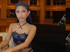 KalahinaFernande from LiveJasmin