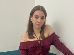 KaliGuley - female with brown hair webcam at LiveJasmin