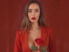 KalisteMoon - female with brown hair webcam at LiveJasmin