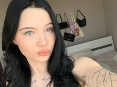 KamPedralba from LiveJasmin