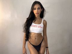 KamilaVega - shemale with black hair webcam at LiveJasmin