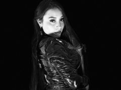 KaramStone - female with black hair webcam at xLoveCam