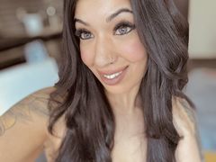 KarandeepSingh - female with black hair and  big tits webcam at LiveJasmin