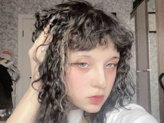 KarinaDelmuham from LiveJasmin