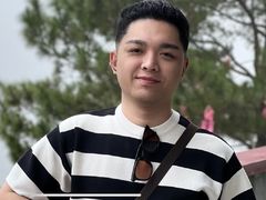 UrmajesticMARIA - shemale with black hair webcam at LiveJasmin