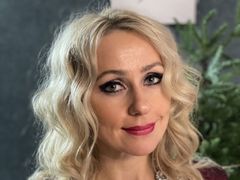 KarolinaBoom from LiveJasmin