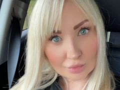 KarolinaBright - blond female with  big tits webcam at LiveJasmin