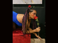 CarriePink - female with black hair and  big tits webcam at LiveJasmin