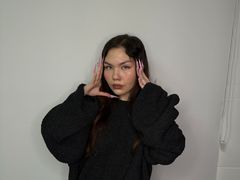 KarynDelzer from LiveJasmin