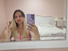 KassyDumi from LiveJasmin