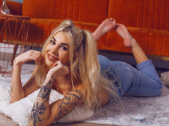 KatJason - blond female with  small tits webcam at LiveJasmin