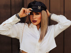 KataMajanna - blond female with  big tits webcam at LiveJasmin