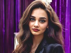 KatarinaBliss - female with brown hair webcam at LiveJasmin