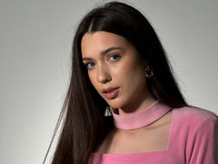 KatarinaMarina - female with brown hair webcam at LiveJasmin