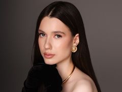 KatarinaMarina - female with brown hair webcam at LiveJasmin