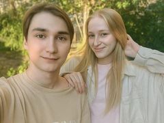 KateAndMaris from LiveJasmin