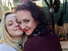 KateAndPetra from LiveJasmin