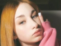 KateLen from LiveJasmin