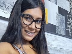 LunaGot - female with black hair webcam at LiveJasmin