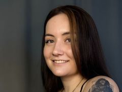 KathrineKeppler - female with brown hair webcam at LiveJasmin