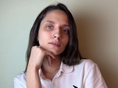 KatiHeider - female with brown hair webcam at LiveJasmin