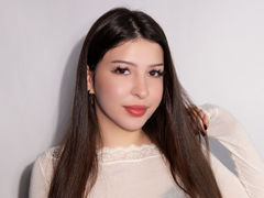 KatieBauer - female with brown hair webcam at LiveJasmin