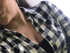 KatieMazon - female with black hair webcam at LiveJasmin