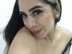 Katiraloven - blond female with  small tits webcam at LiveJasmin