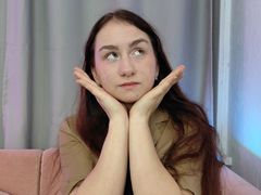 KattrinGolden - female with brown hair webcam at LiveJasmin