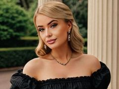 JulianaDeering from LiveJasmin