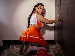 KatyaPittman - female with brown hair and  big tits webcam at LiveJasmin