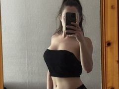 Katykatyy from LiveJasmin