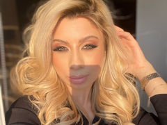 KaylaBenson - blond female with  big tits webcam at LiveJasmin