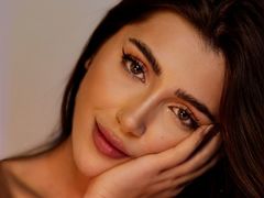 KayleeLuna - female with brown hair webcam at LiveJasmin