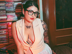 KazandraGomez - female with black hair and  big tits webcam at LiveJasmin