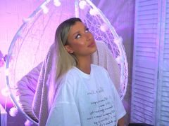 KellyDixon - blond female webcam at LiveJasmin