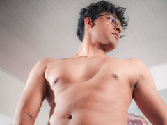 KenedKnigh from LiveJasmin