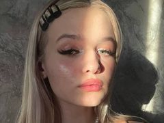 KianaStark from LiveJasmin