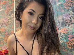 KiaraDevlyne from LiveJasmin