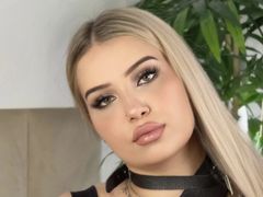 AshleyWeber - female with red hair and  big tits webcam at LiveJasmin